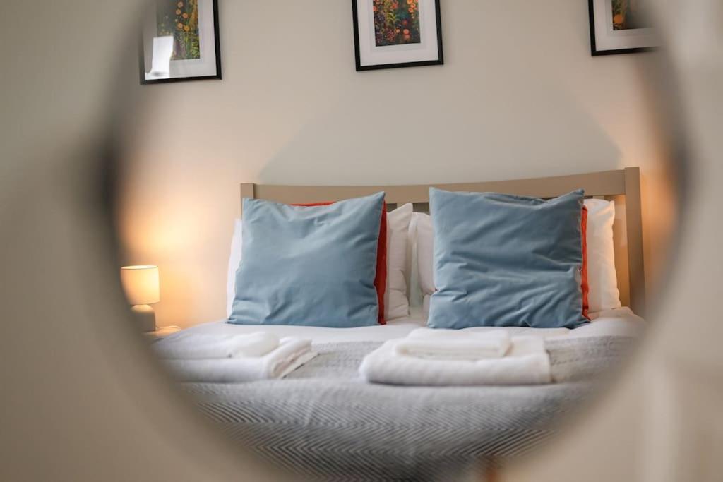 5bed Hse With Indoor Pool And Parking Cambridge (Cambridgeshire)
